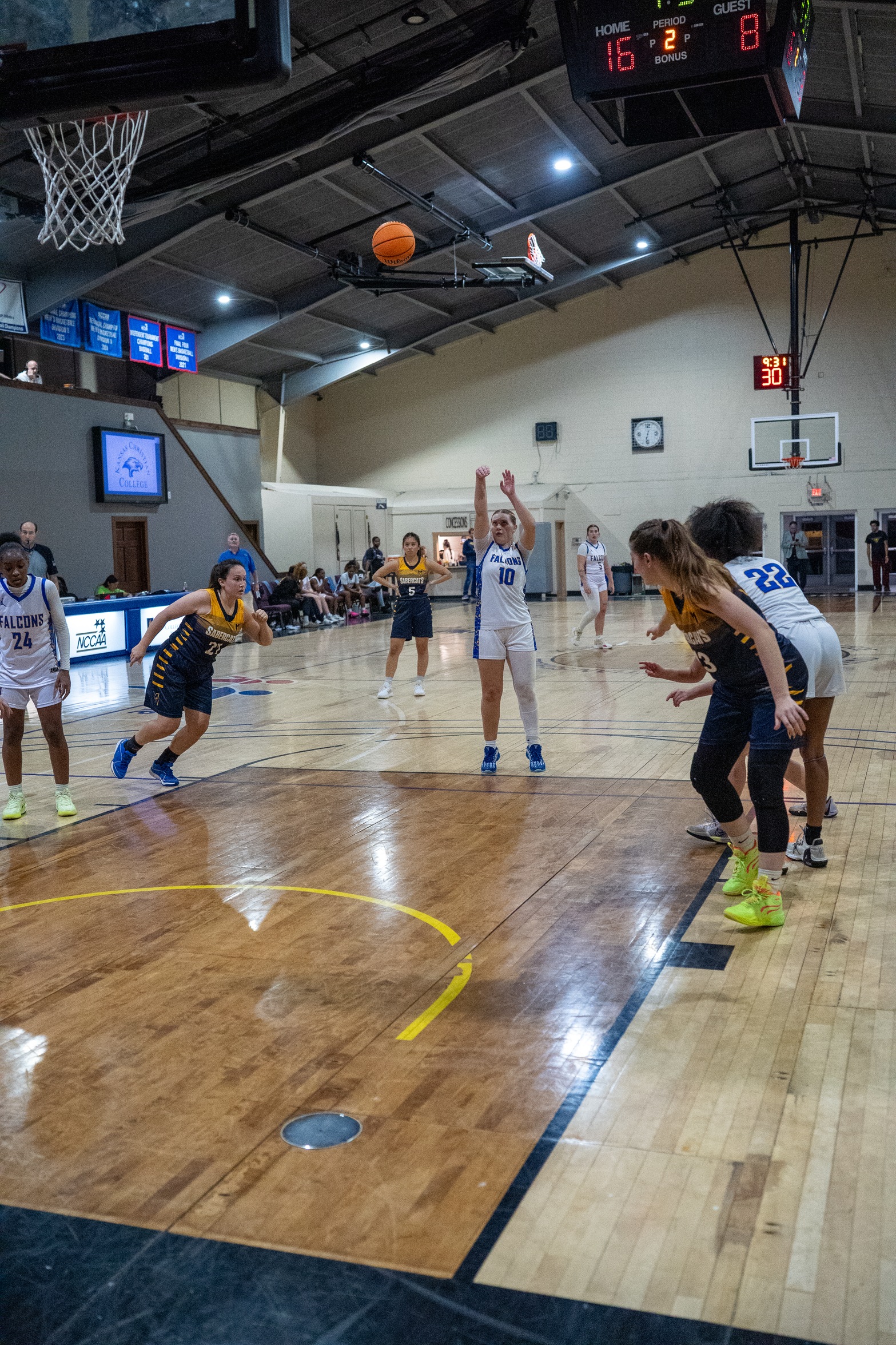 Women's Basketball Beats Ecclesia