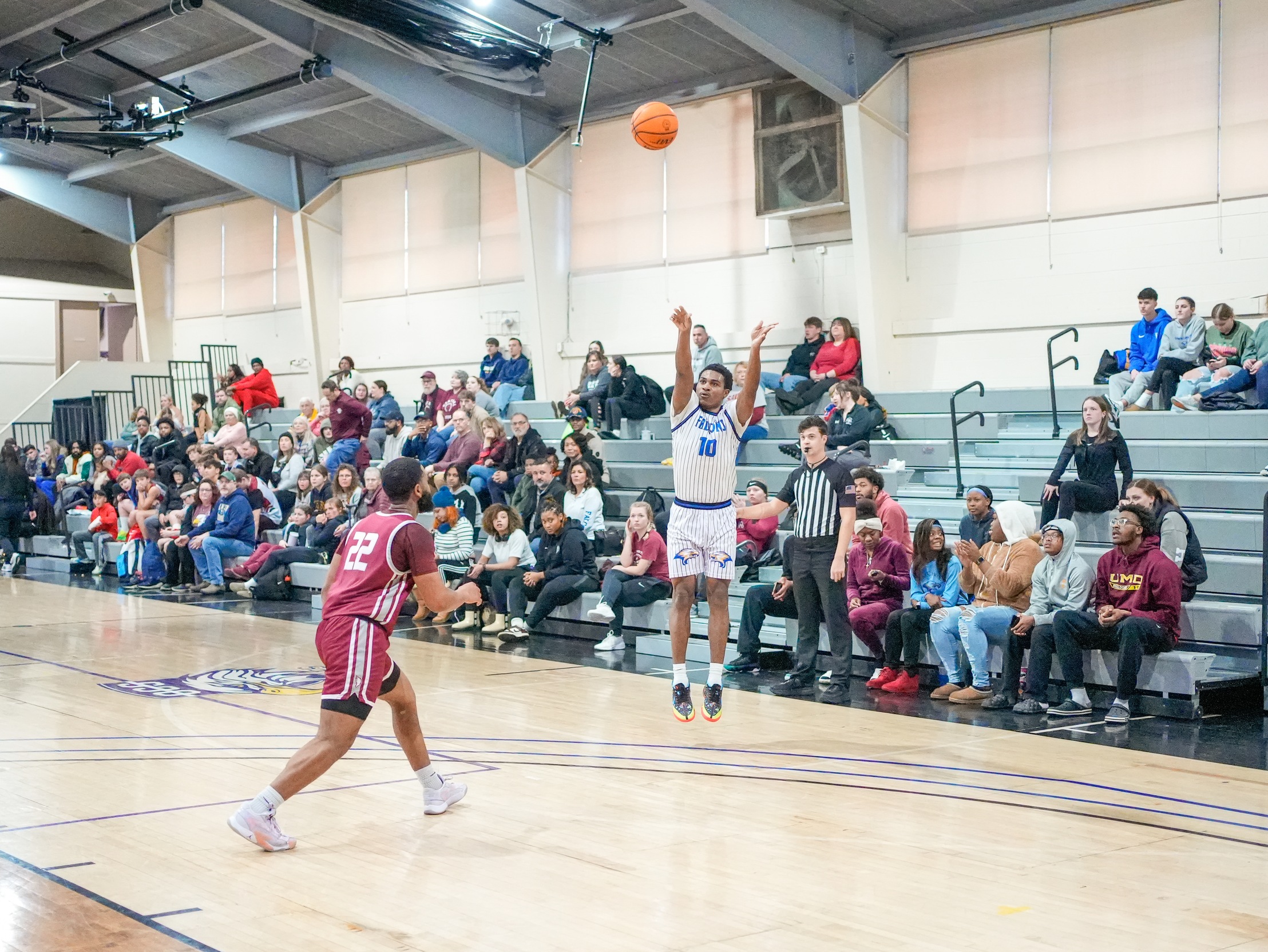 Falcons Earn Win over Union