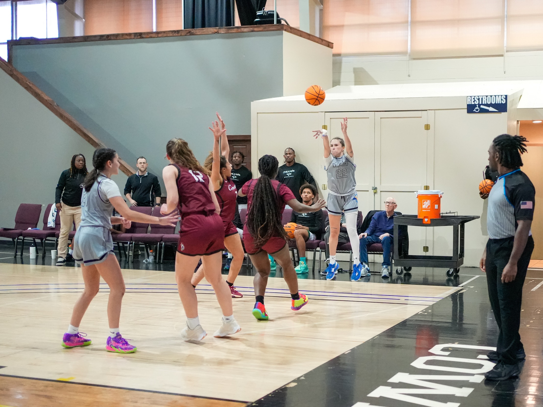Kuyper Gets By Falcons